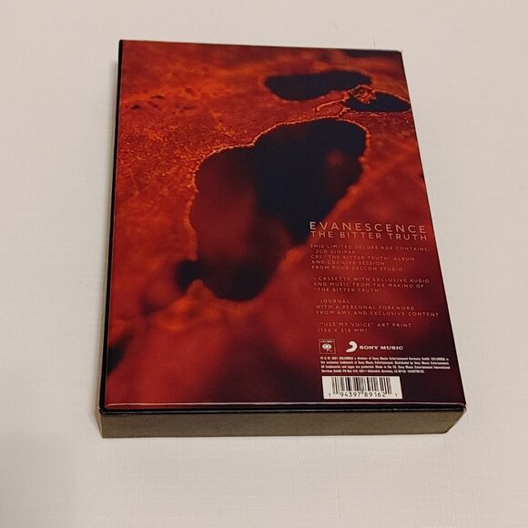 Evanescence The Bitter Truth Boxset CD Cassette Tape Journal Art Work SO… - Picture 5 of 6